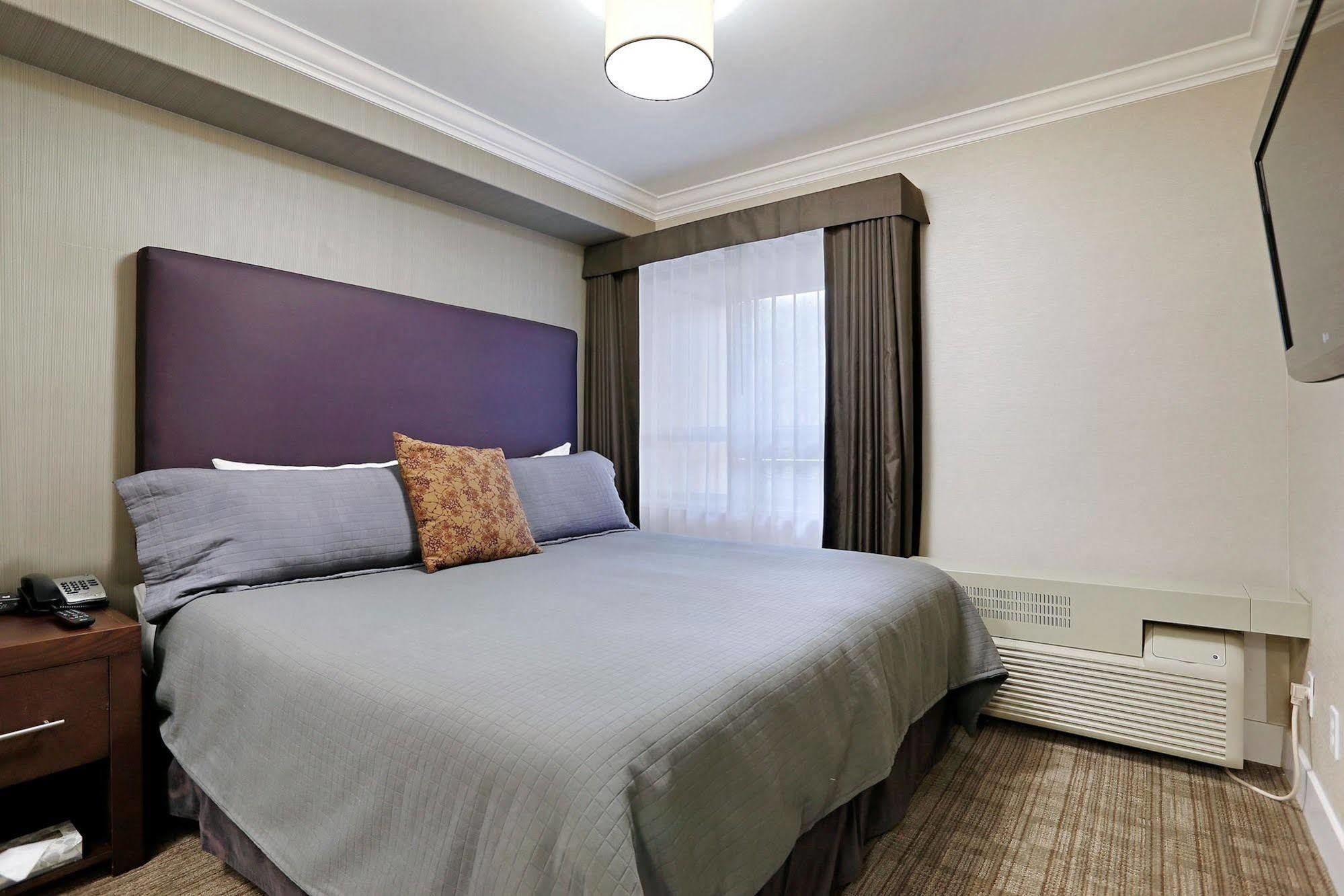 Sandman Hotel And Suites Abbotsford Extérieur photo