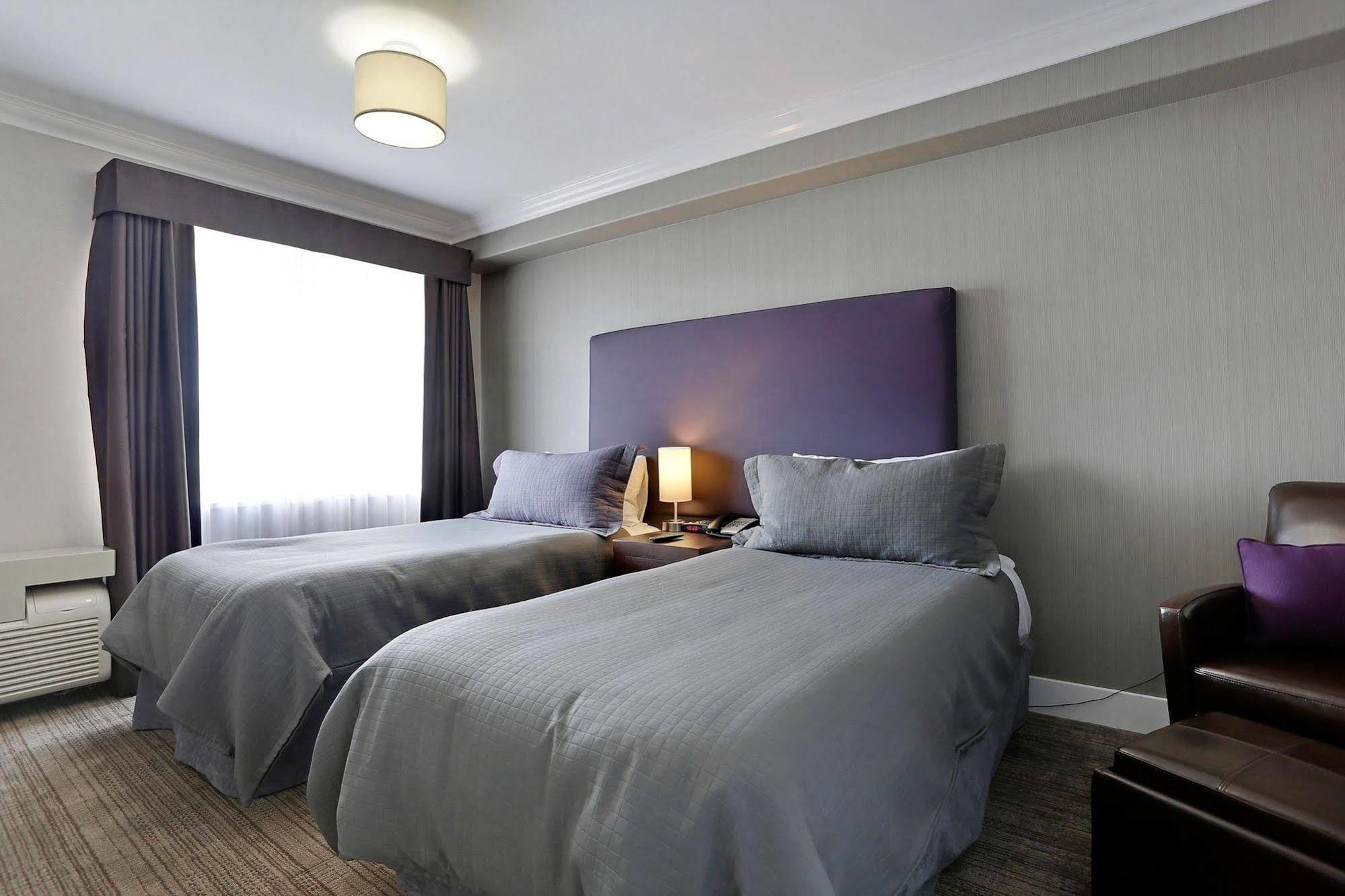 Sandman Hotel And Suites Abbotsford Extérieur photo