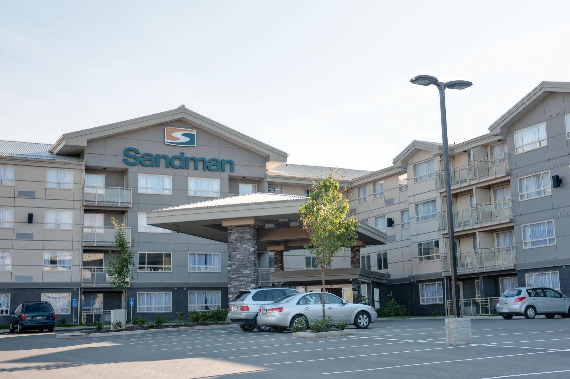 Sandman Hotel And Suites Abbotsford Extérieur photo